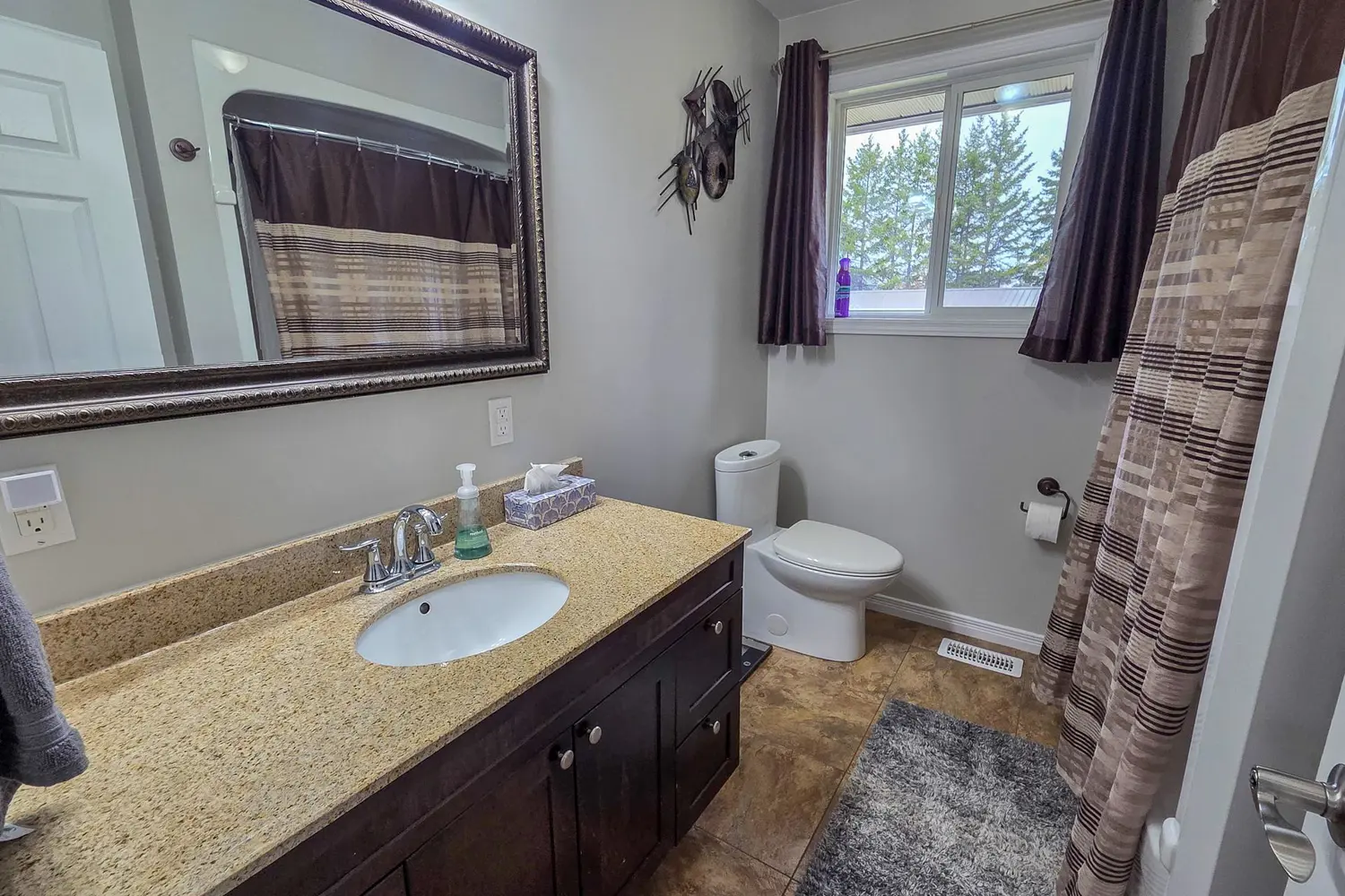Additional image 6 of 254 Laurette Street