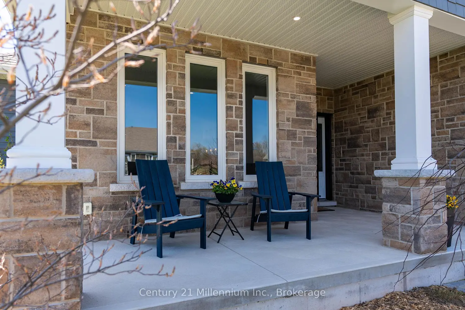 Additional image 2 of 401 Algoma Crescent