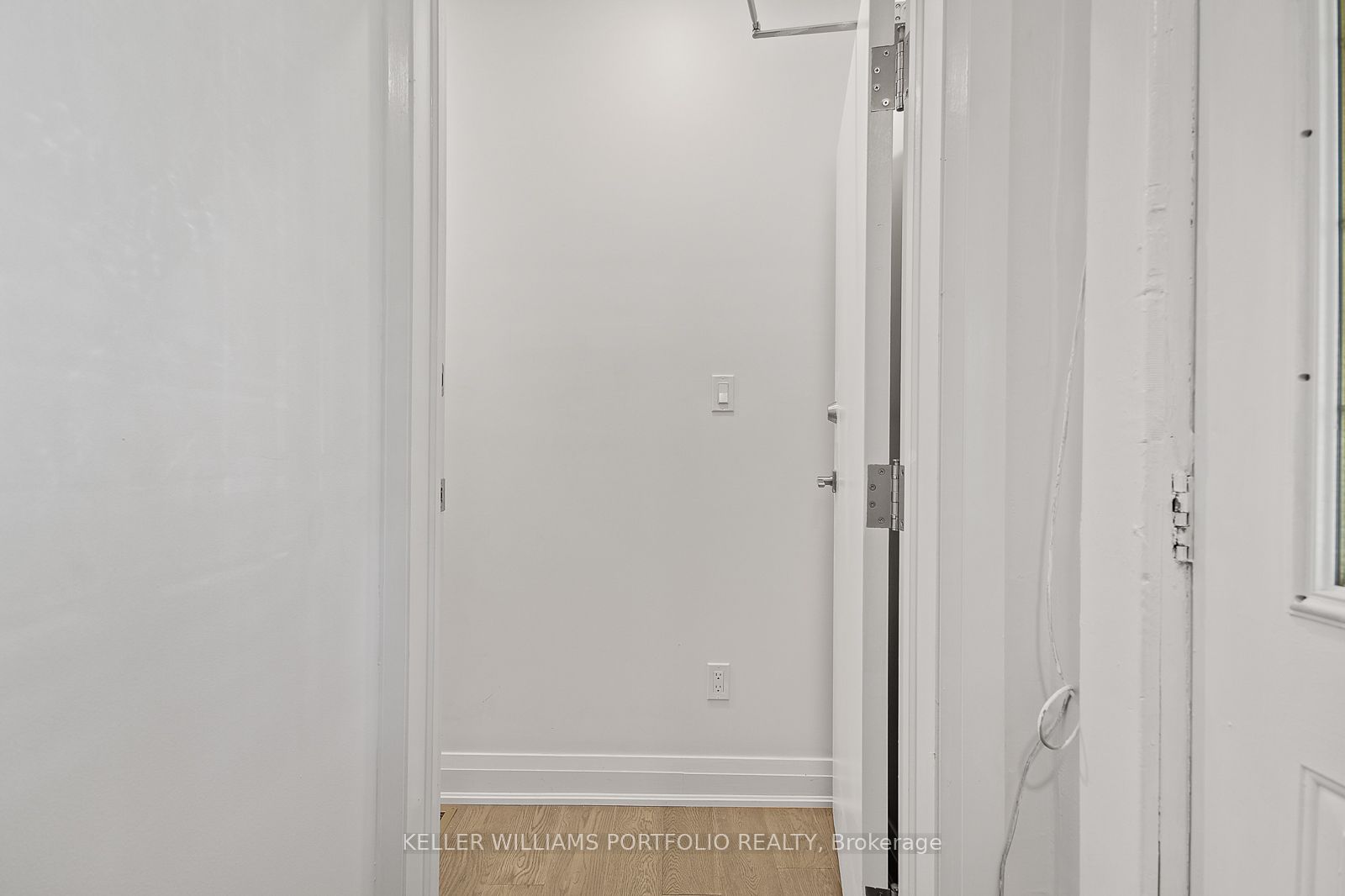 Additional image 6 of #2 (Ground)-35 Humberside Avenue, Toronto, ON, M6P 1J6