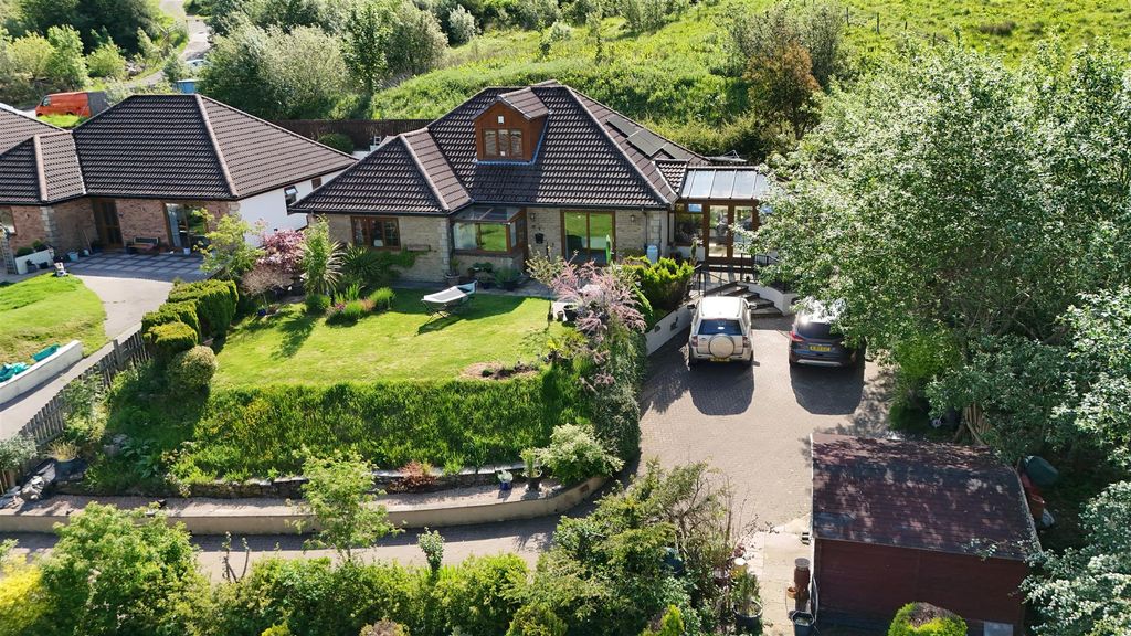 3 bed detached bungalow for saleGlyn Milwr, Blaina, Abertillery NP13