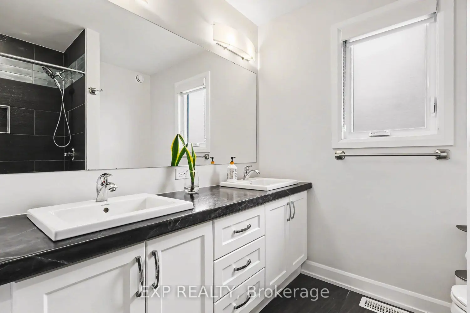 Additional image 9 of 520 Lucent Street