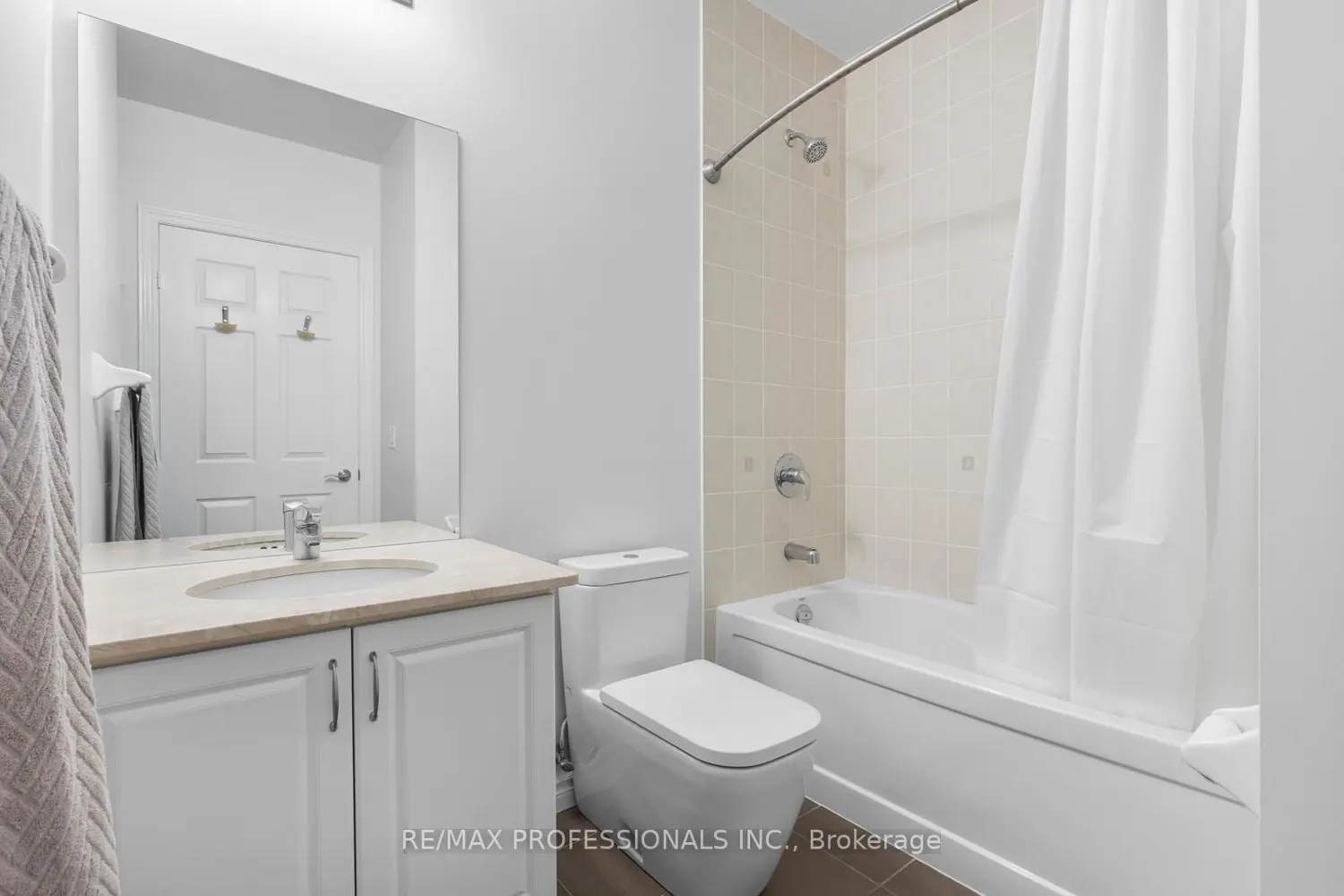 Additional image 7 of 1135 Royal York Road 1104