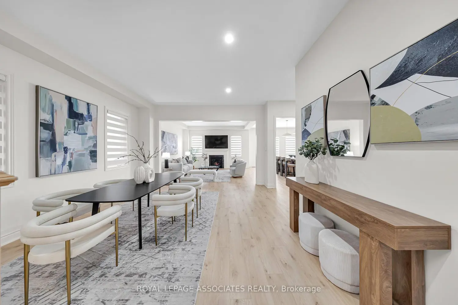 2215 Beckman Crescent