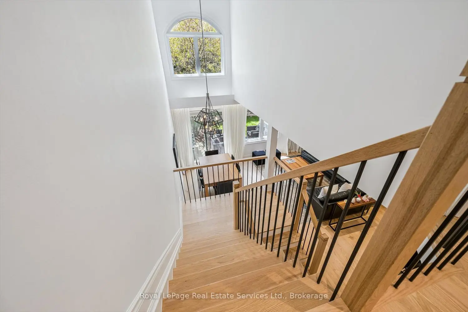 Additional image 8 of 2250 Rockingham Drive 32