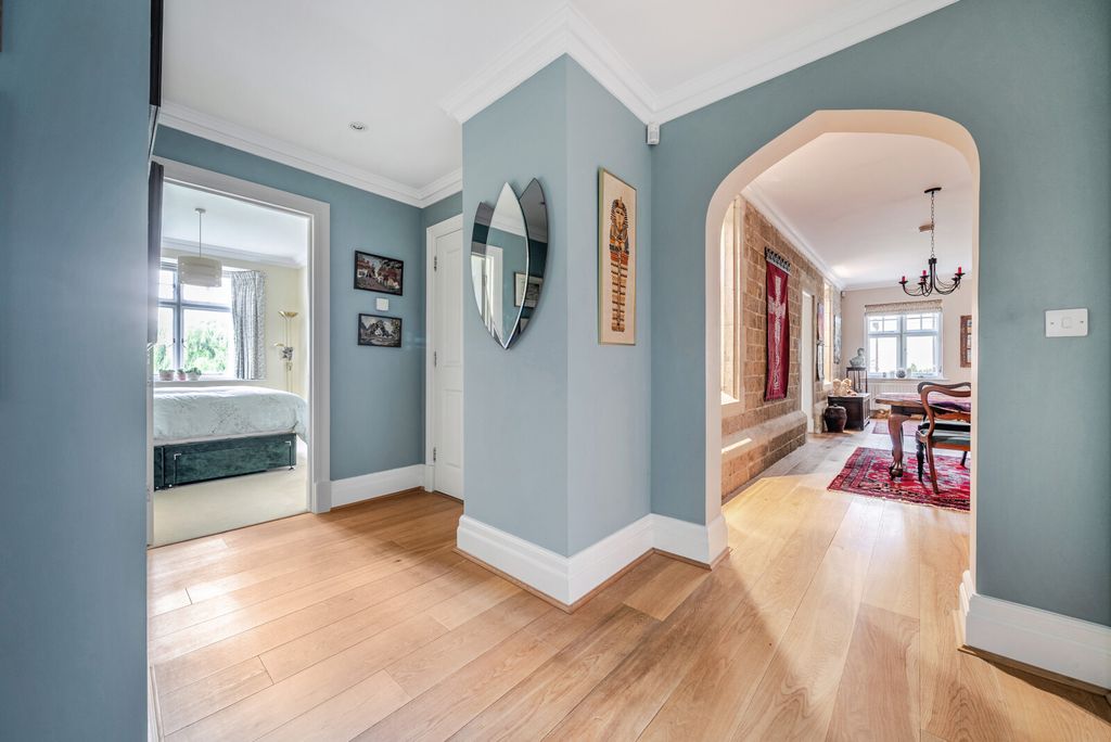 Additional image 13 of 2 bed flat for saleWoolmer Lane, Bramshott, Liphook GU30