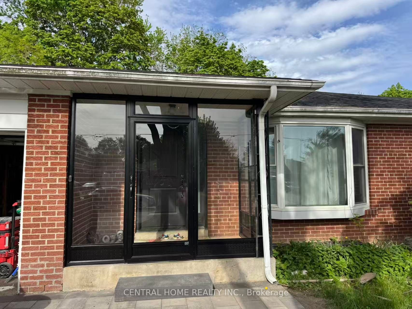 Additional image 2 of Main-47 Sherwood Forest Drive, Markham, ON, L3P 1P5