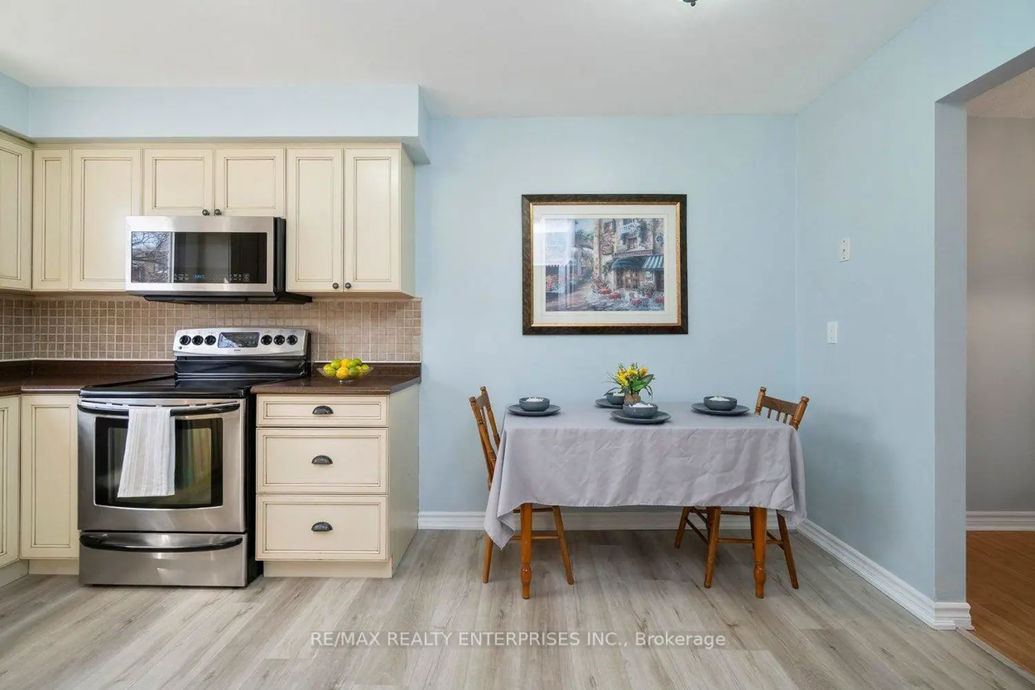 Additional image 5 of 121 Morgan Avenue 7