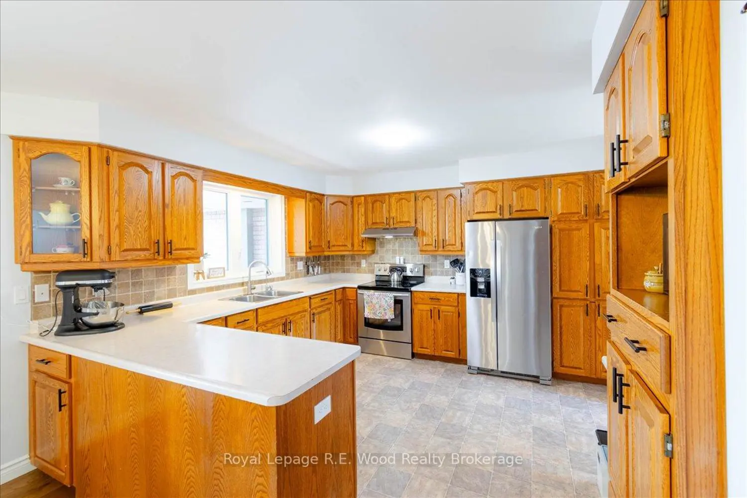 Additional image 9 of 144 Dover Street