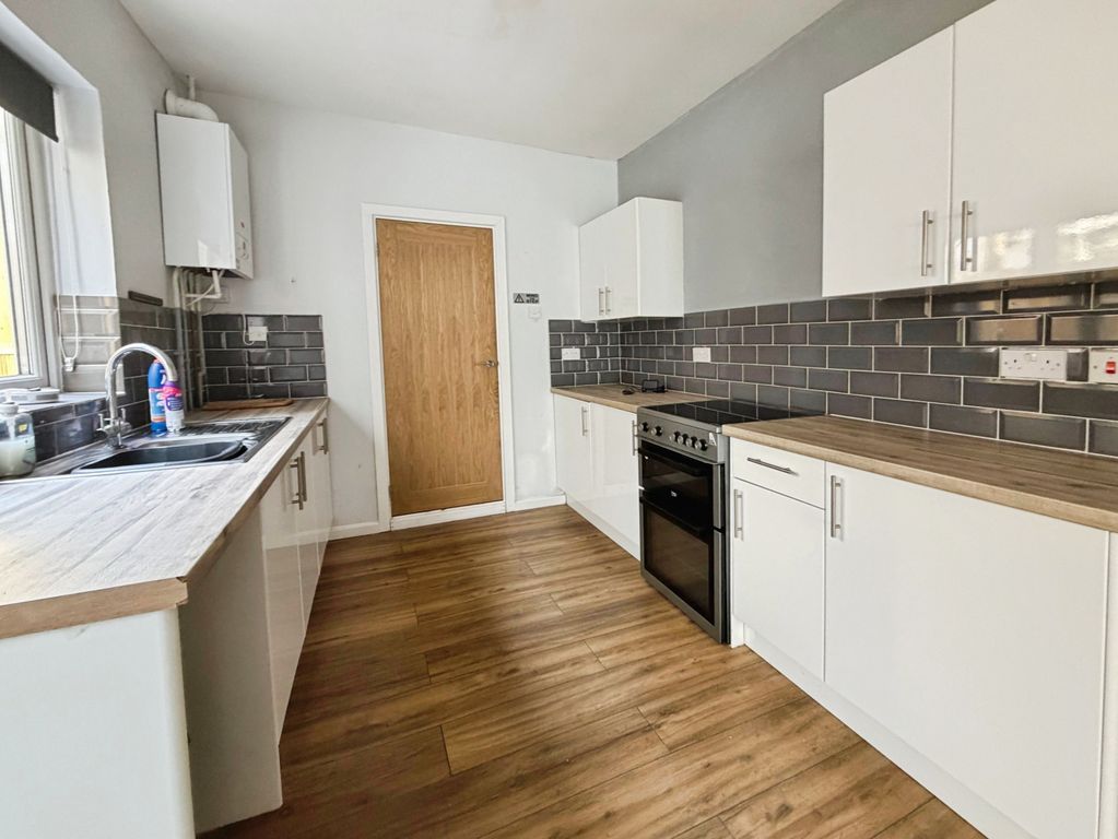 Additional image 5 of 4 bed terraced house to rentCaerau Road, Maesteg CF34