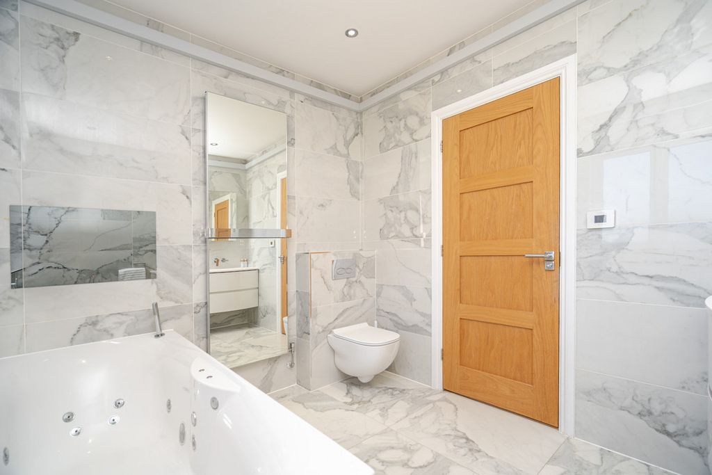 Additional image 35 of 6 bed detached house for saleOrchard Road, Pulloxhill, Bedford MK45