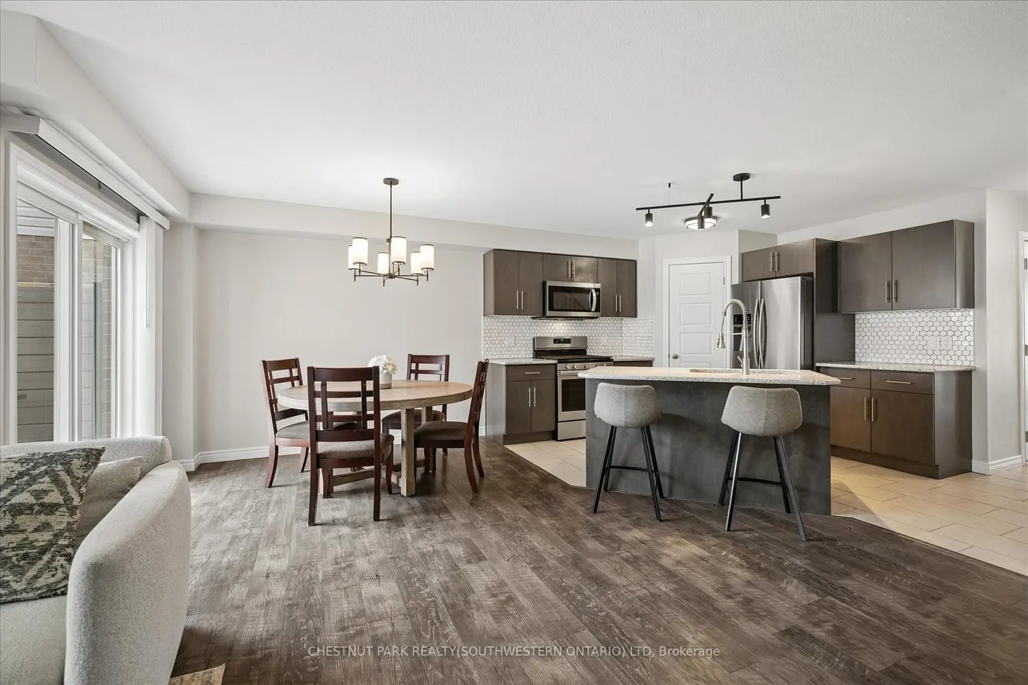 Additional image 8 of 128 William Street