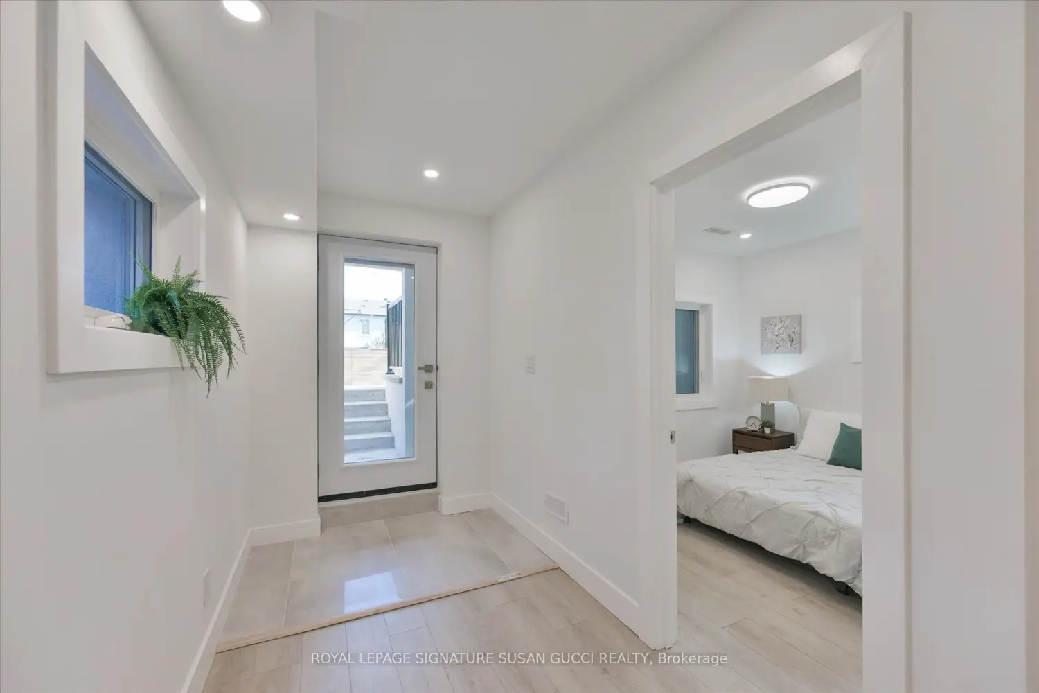 Additional image 7 of 223 Queensdale Avenue