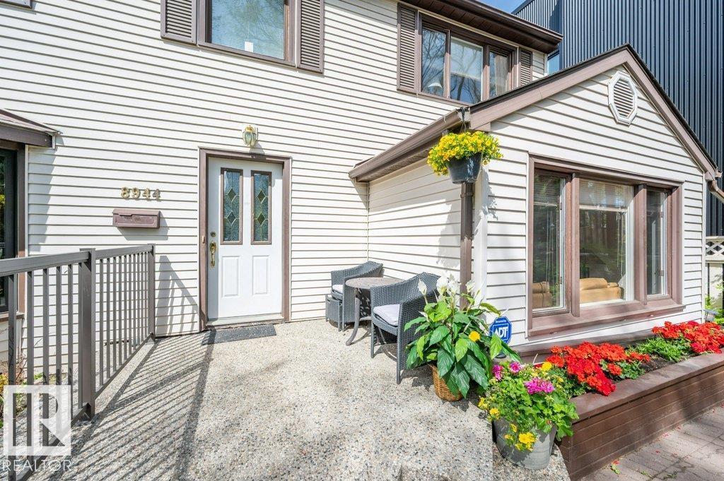 Additional image 6 of 8944 117 Street NW, Edmonton, AB, T6G1R9