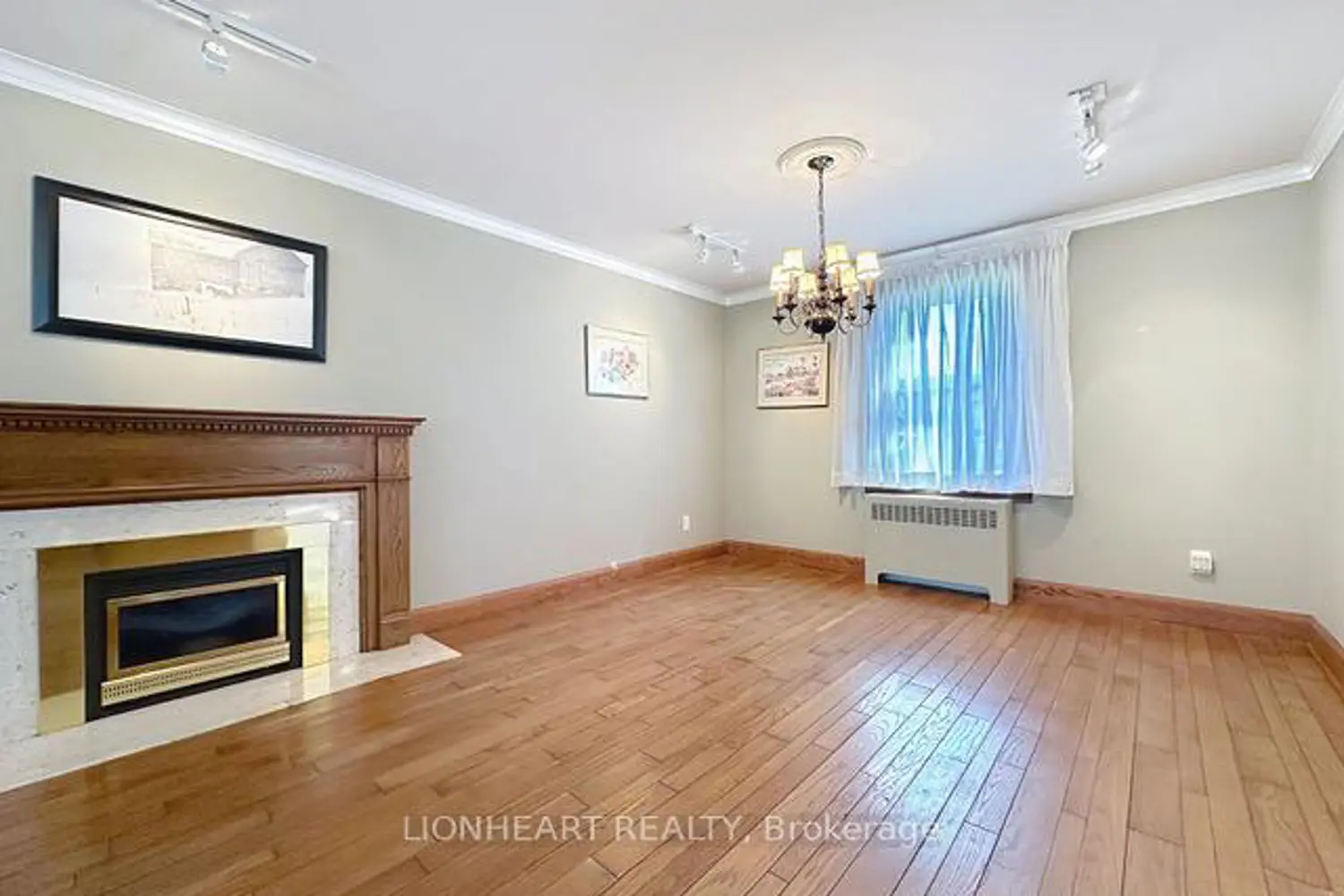 Additional image 8 of 1475 Garnet Avenue