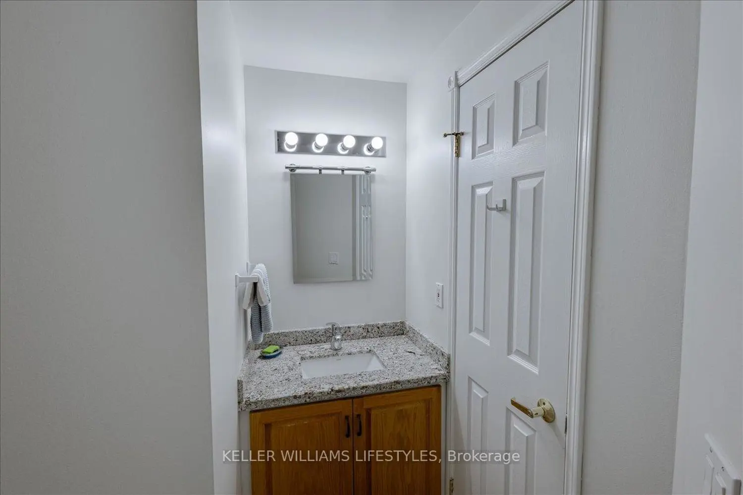 Additional image 15 of 511 Gainsborough Road 215