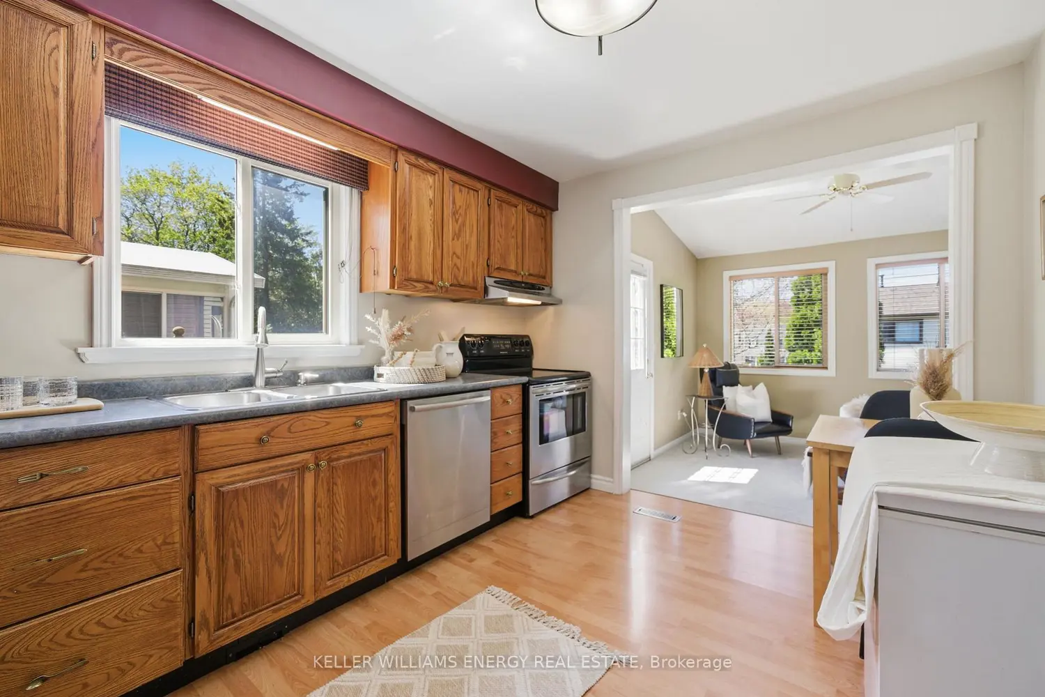Additional image 7 of 132 Castlebar Crescent