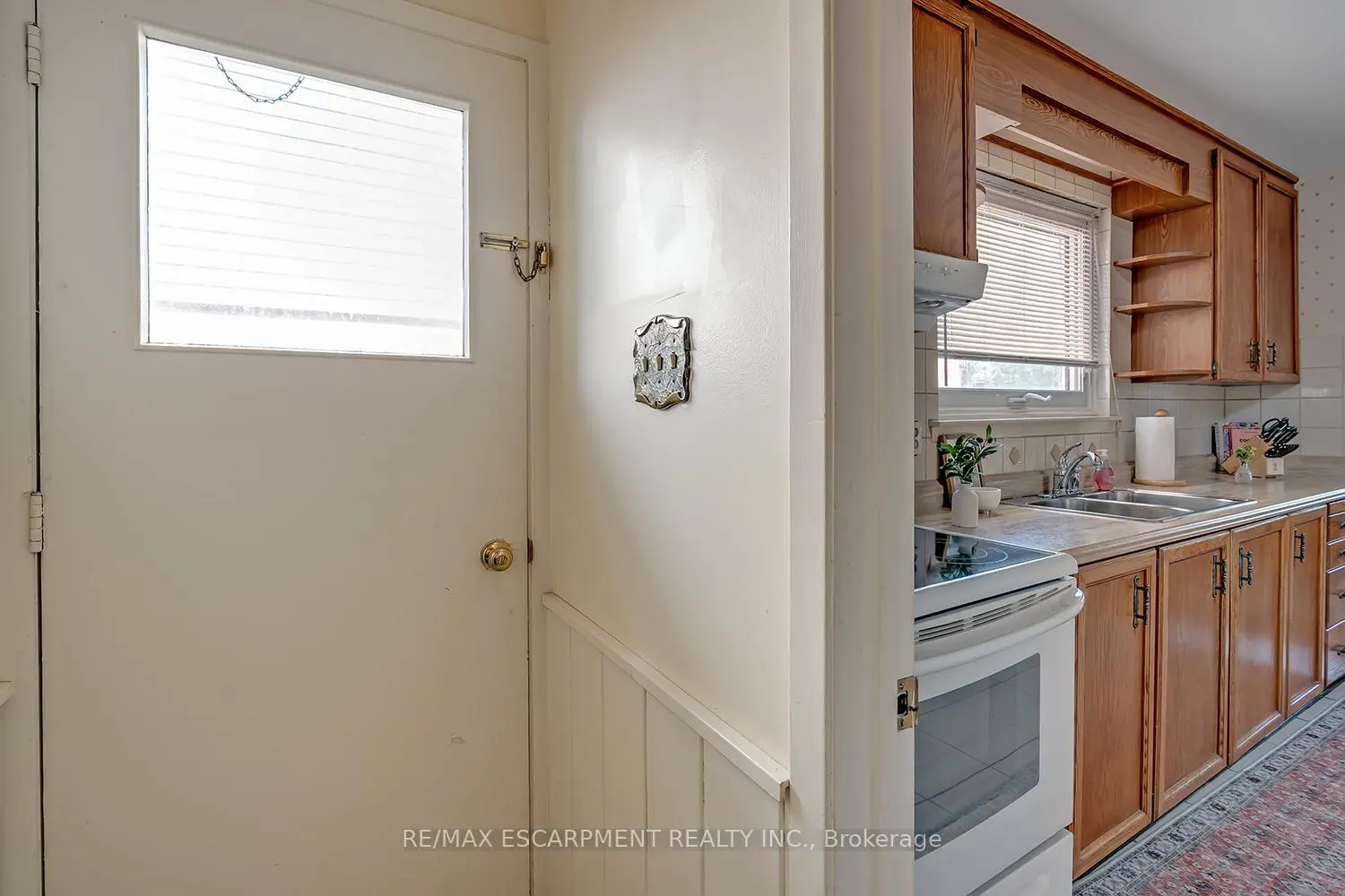 Additional image 11 of 652 Ardleigh Crescent