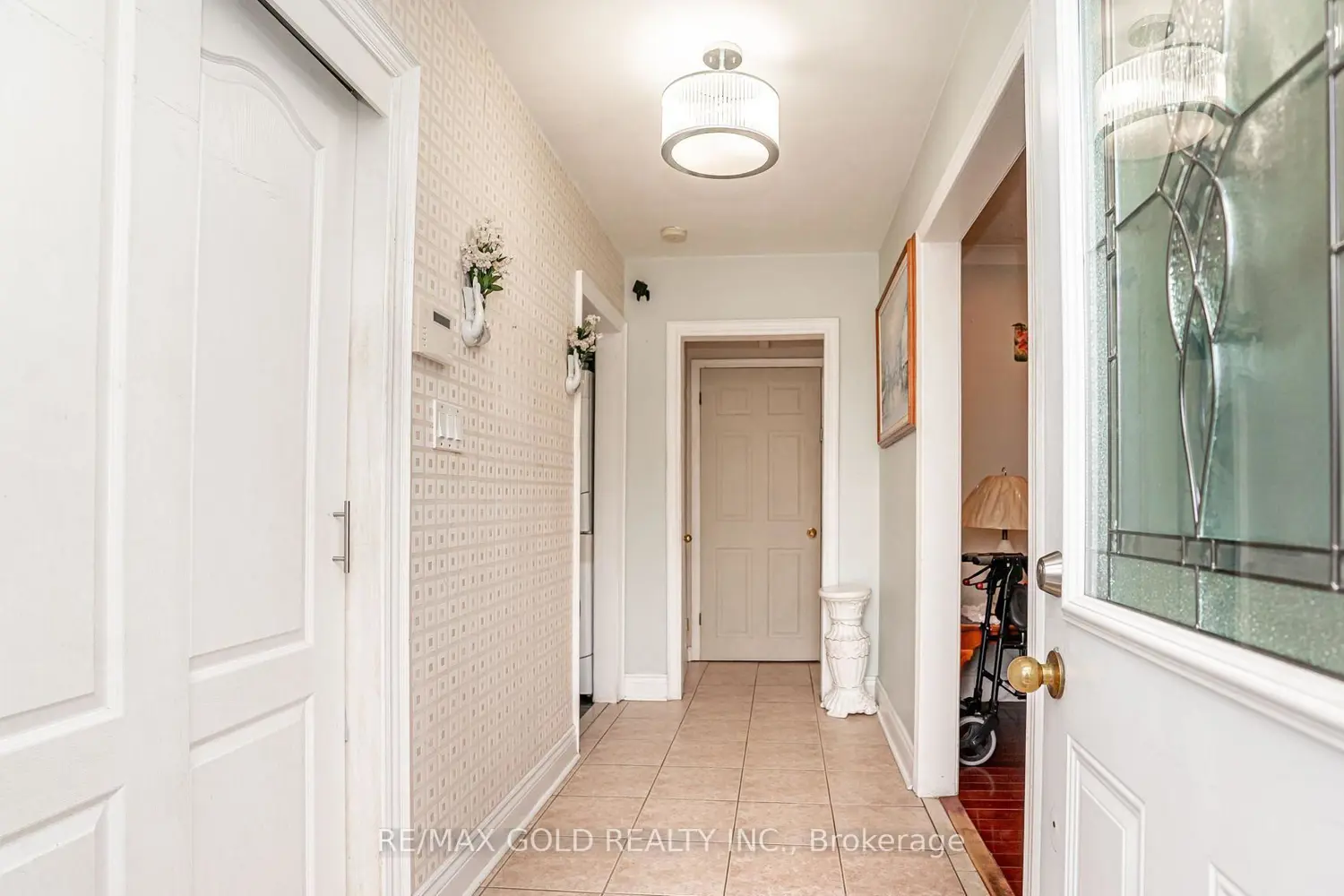 37 Carlyle Crescent photo 5