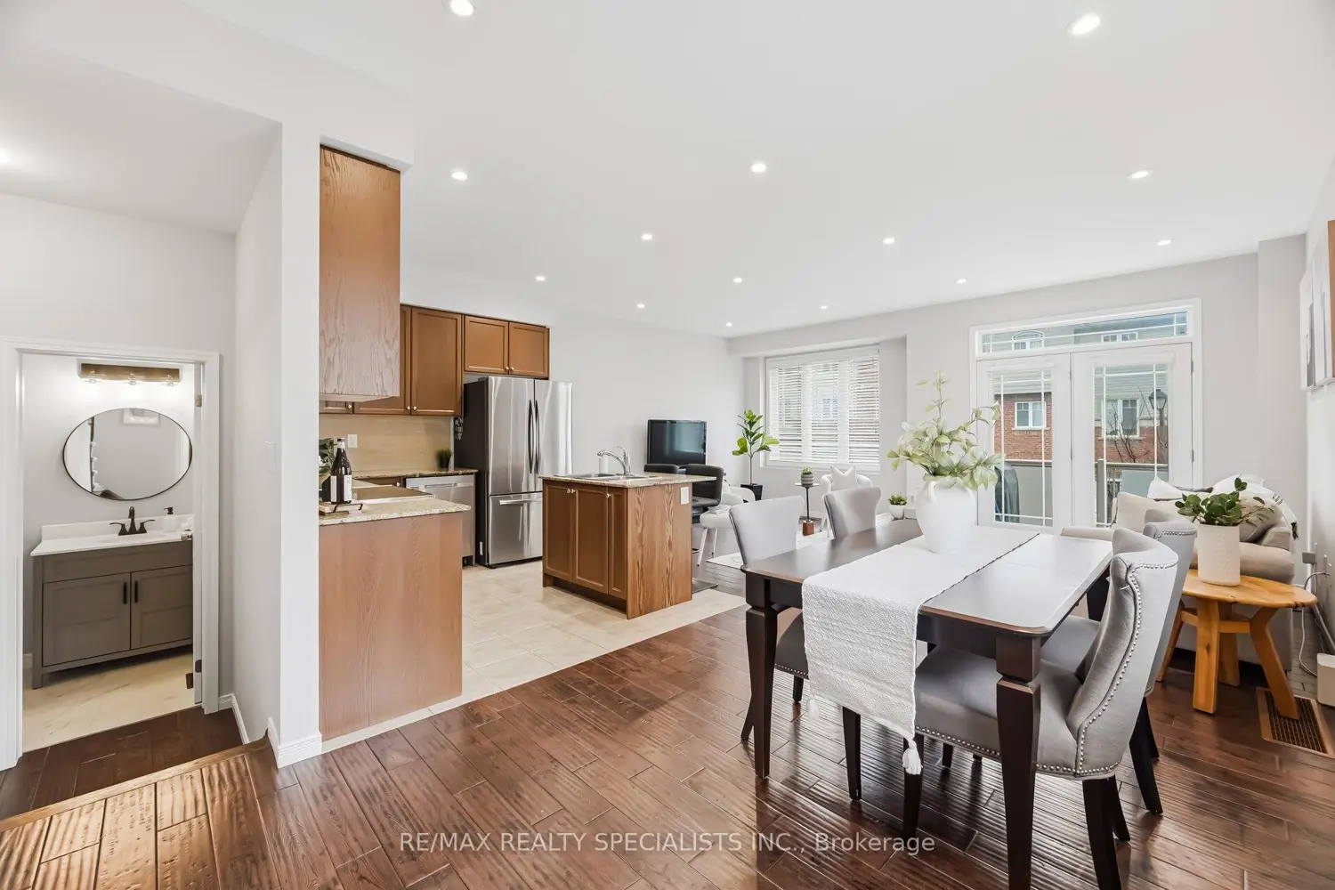 33 Birchfield Crescent photo 5