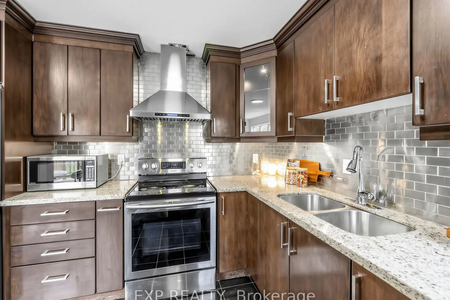 Additional image 12 of 5697 Condor Place
