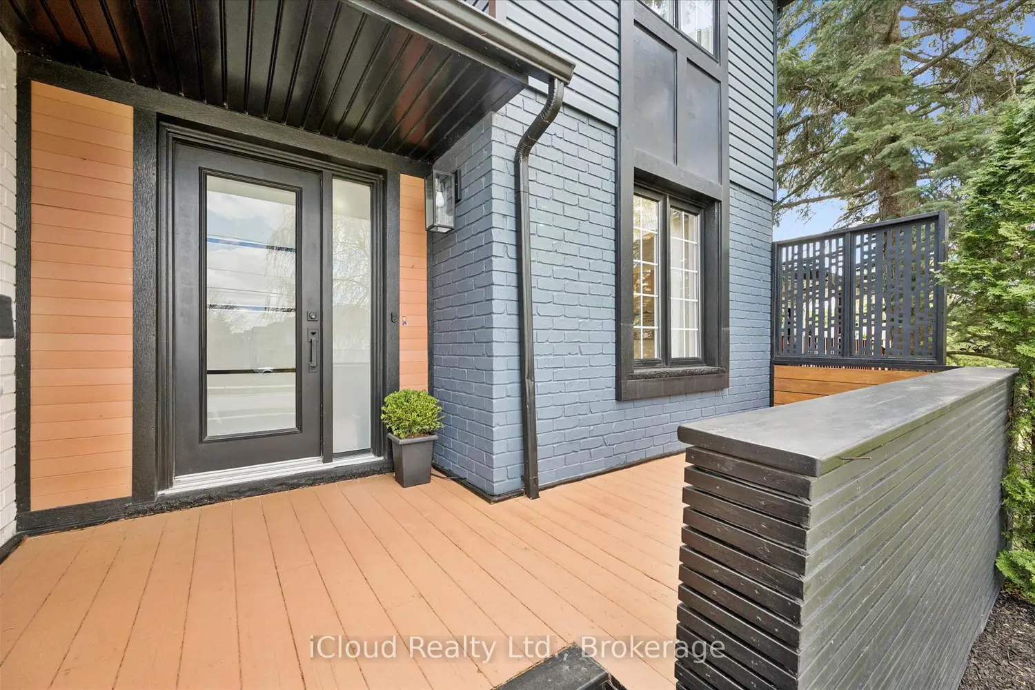 Additional image 5 of 300 Gordon Street