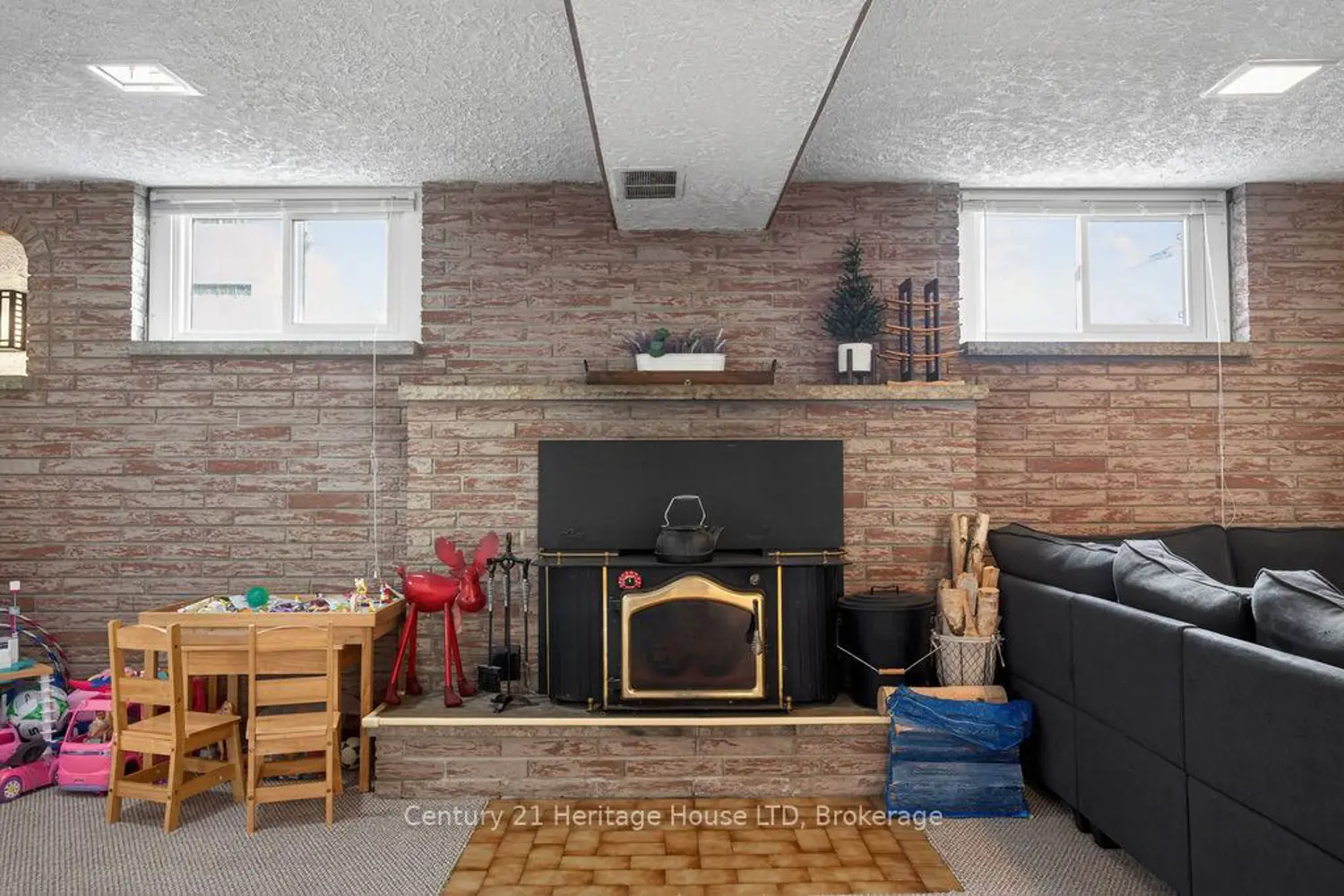 Additional image 17 of 211 Grantham Avenue