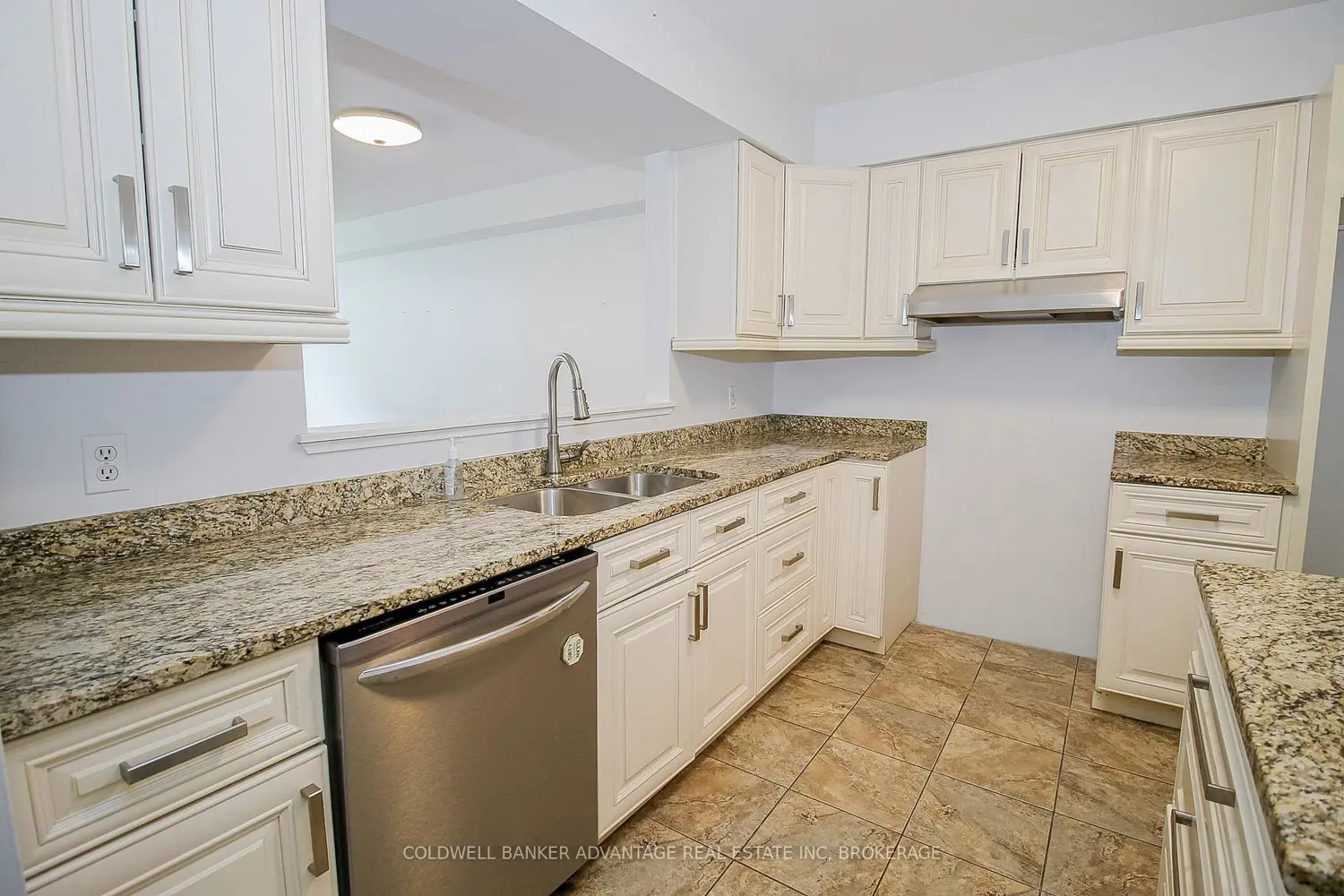 Additional image 5 of 5100 Dorchester Road 105