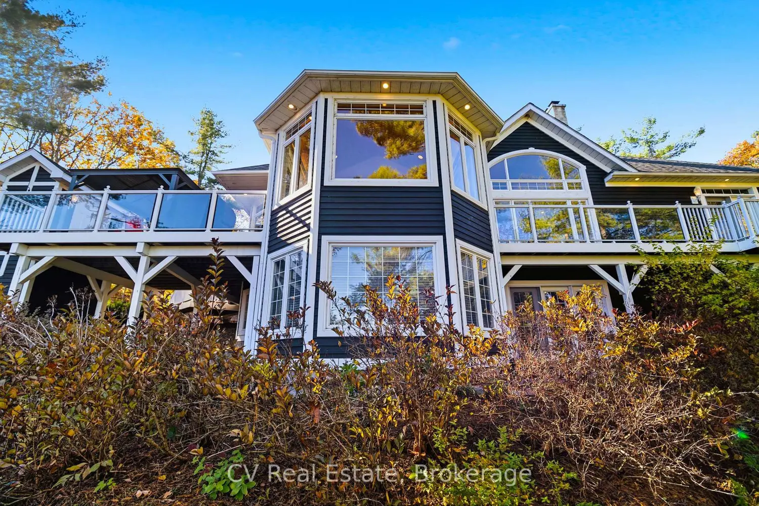 Additional image 13 of 1060 S Sunset Bay Rd