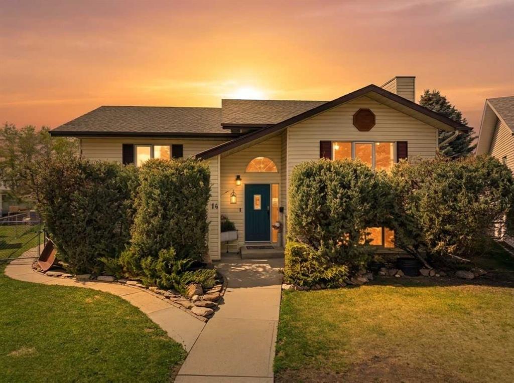 14 Windsor Crescent, Penhold, AB, T0M1R0