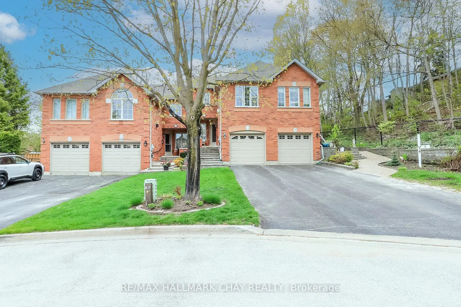 13 Bailey Court