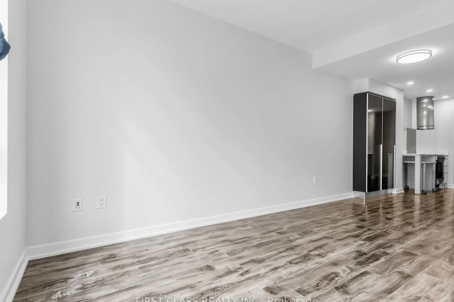 Additional image 7 of 38 Dan Leckie Way 715