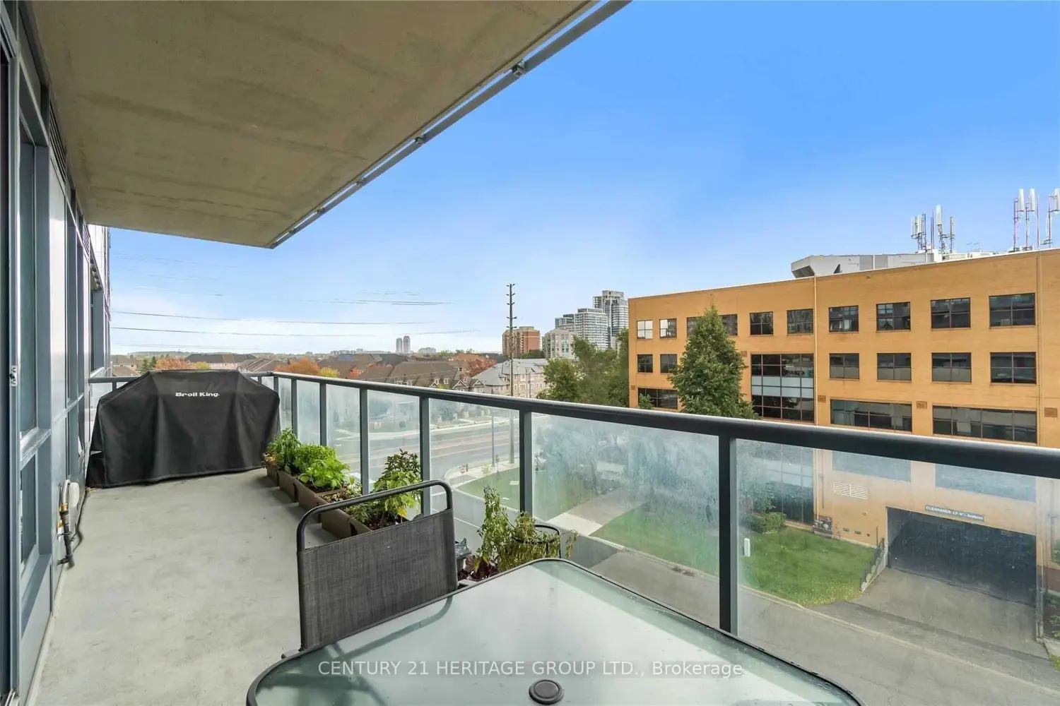 Additional image 16 of 9088 Yonge Street 510A