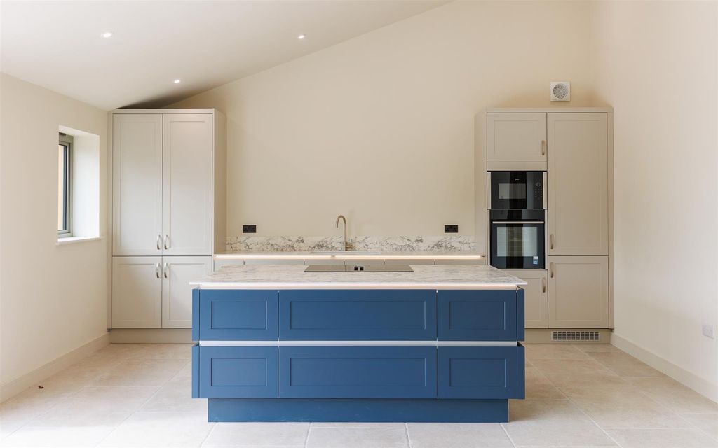 Additional image 9 of 2 bed detached bungalow for saleNiton Undercliff, Isle Of Wight PO38