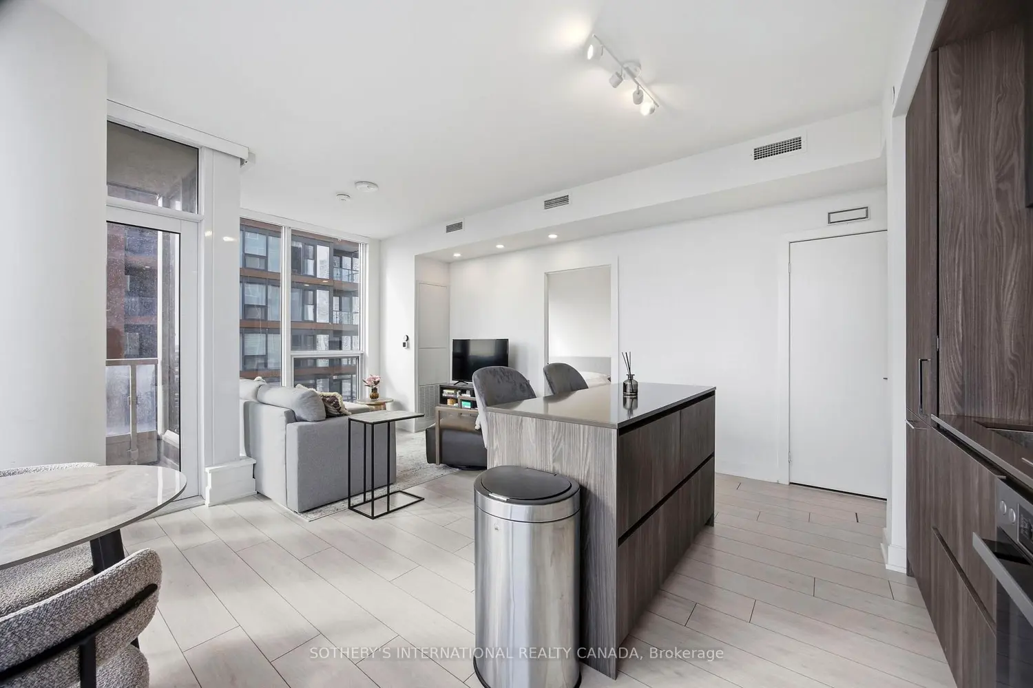 35 Mercer Street 2410 photo 4