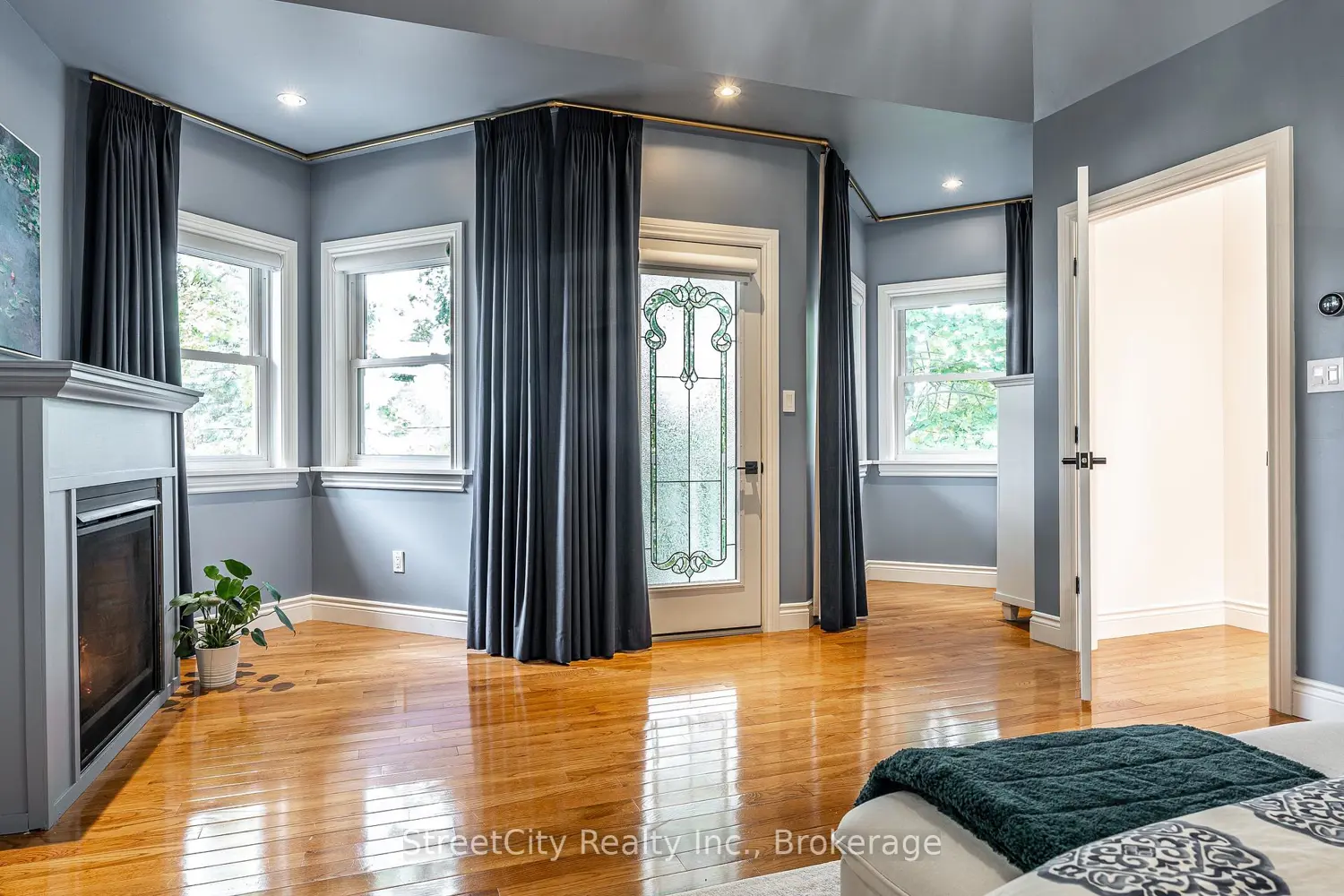 Additional image 9 of 18 Waterloo Street