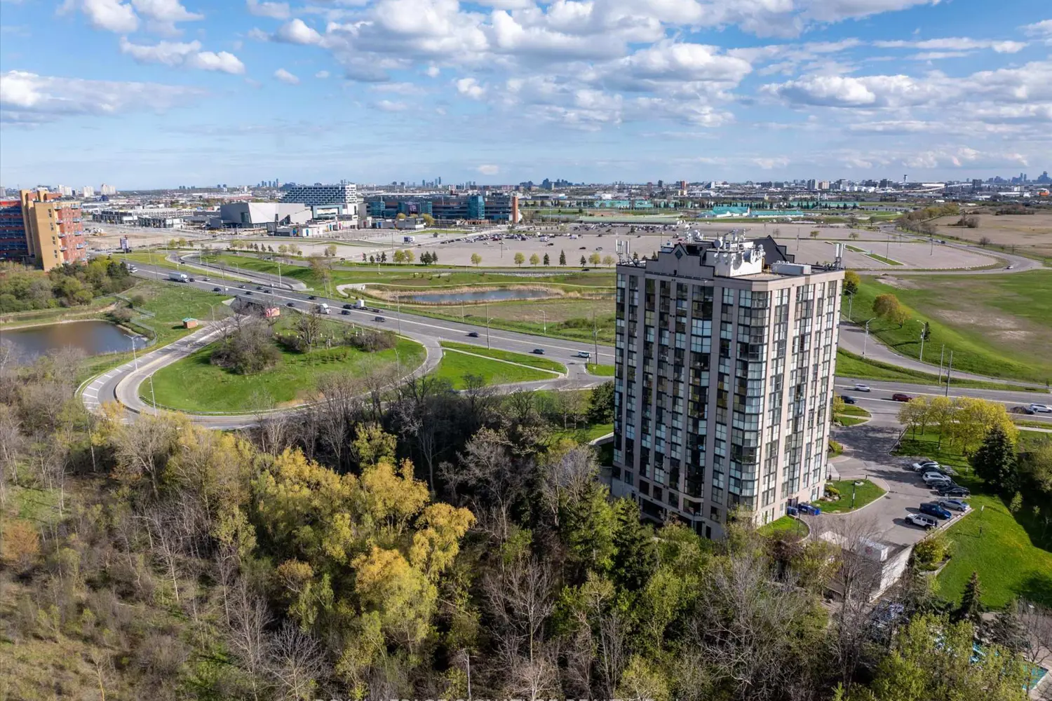 Additional image 19 of 600 Rexdale Boulevard 403