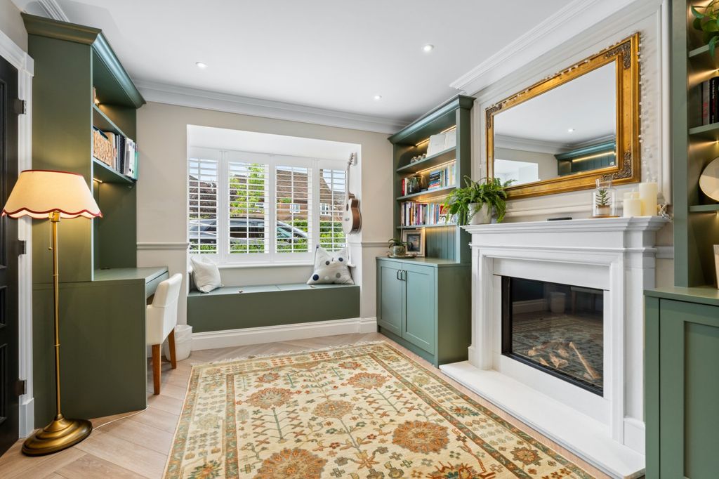 Additional image 8 of 4 bed country house for saleKingswood Avenue, Penn, Buckinghamshire HP10