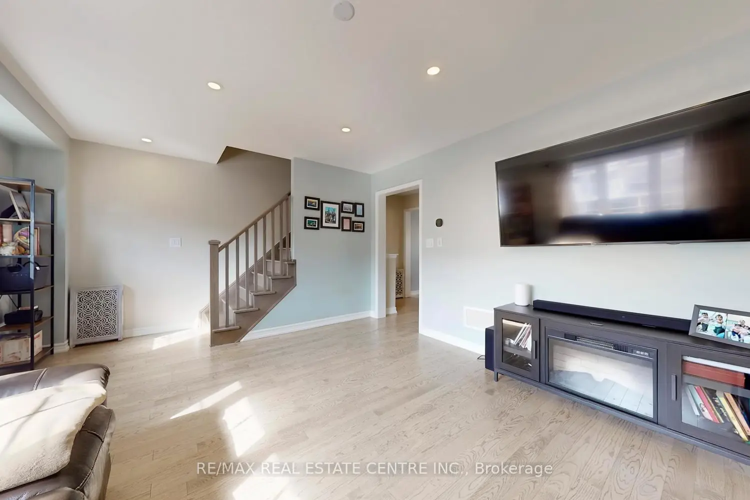 Additional image 8 of 32 Bluegill Crescent