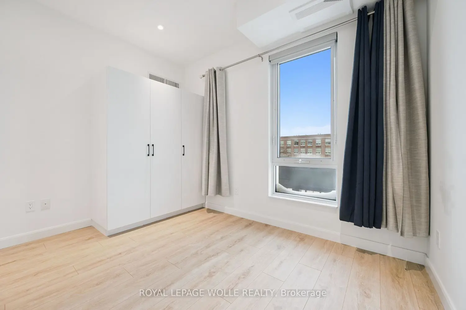 Additional image 11 of 741 King Street 304