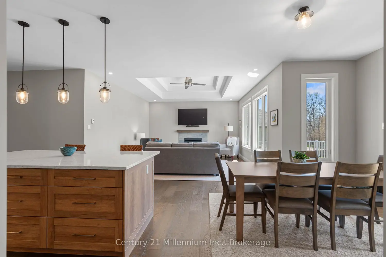 Additional image 5 of 401 Algoma Crescent
