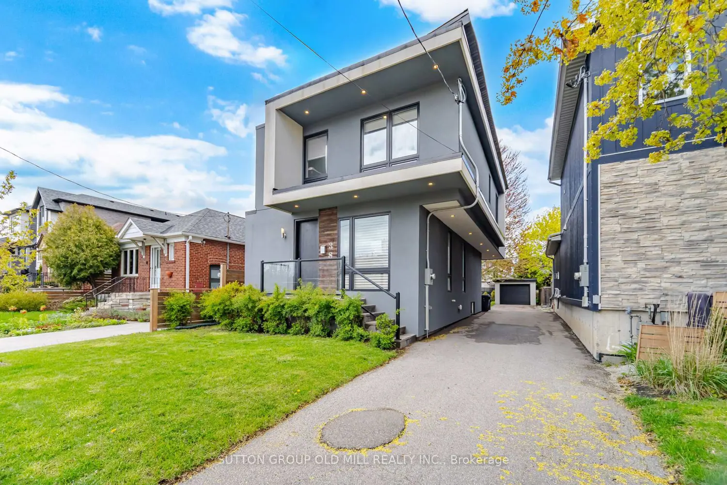 38 Algoma Street photo 2