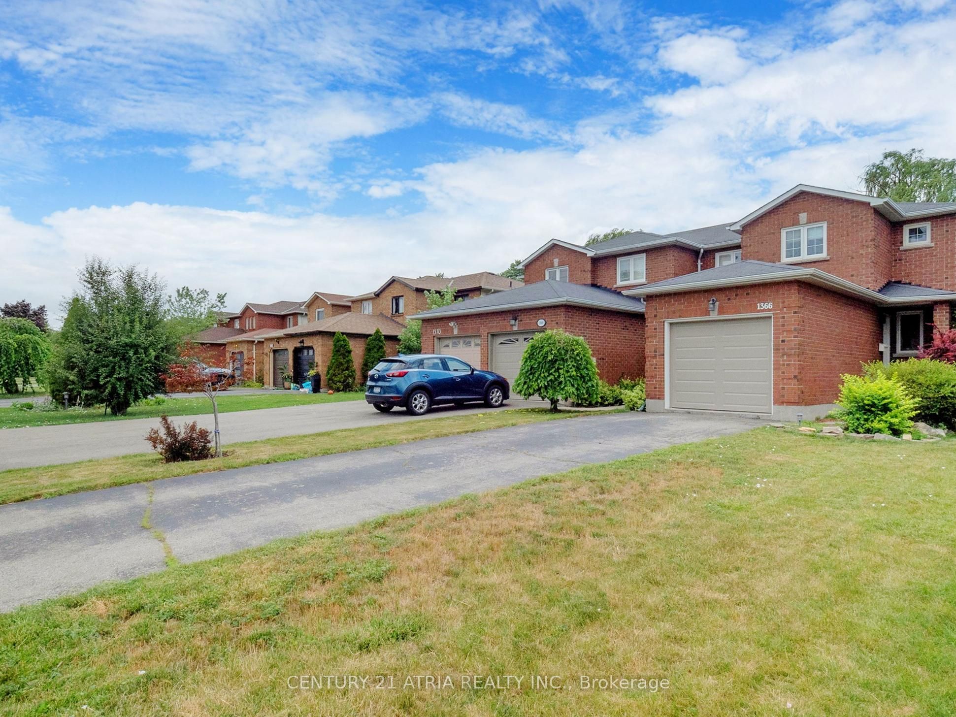 Additional image 2 of 1366 Treeland Street, Burlington, ON, L7R 4P4
