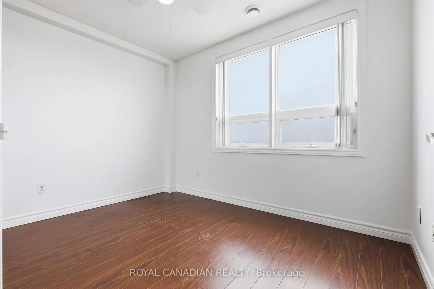 Additional image 12 of 7405 Goreway Drive 619