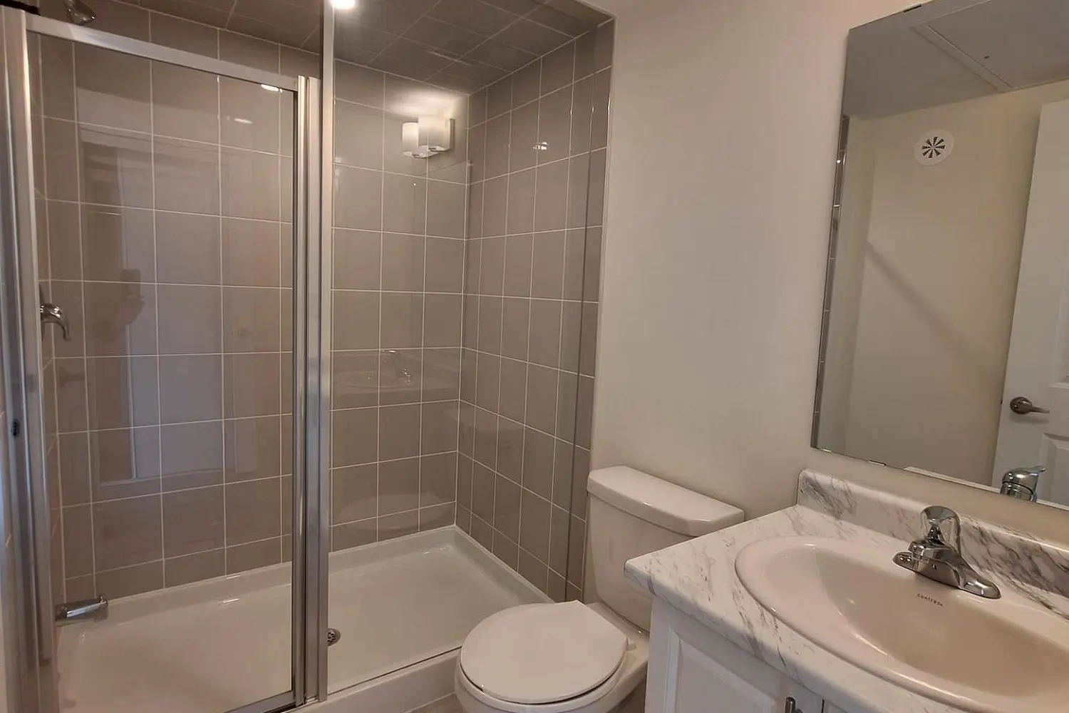 Additional image 13 of 1695 Dersan Street 1409