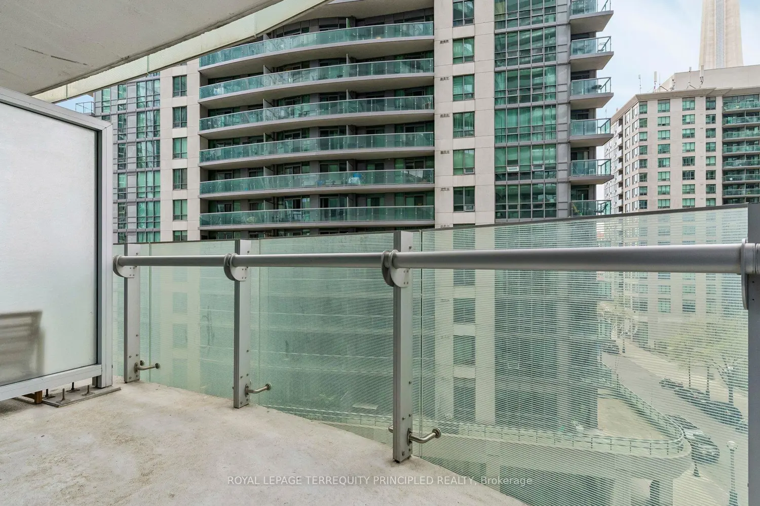 Additional image 9 of 12 York Street 307