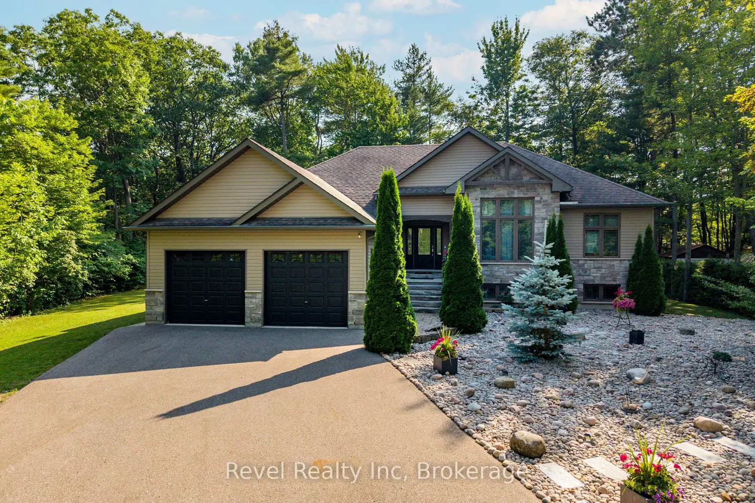 54 Vincent Circle