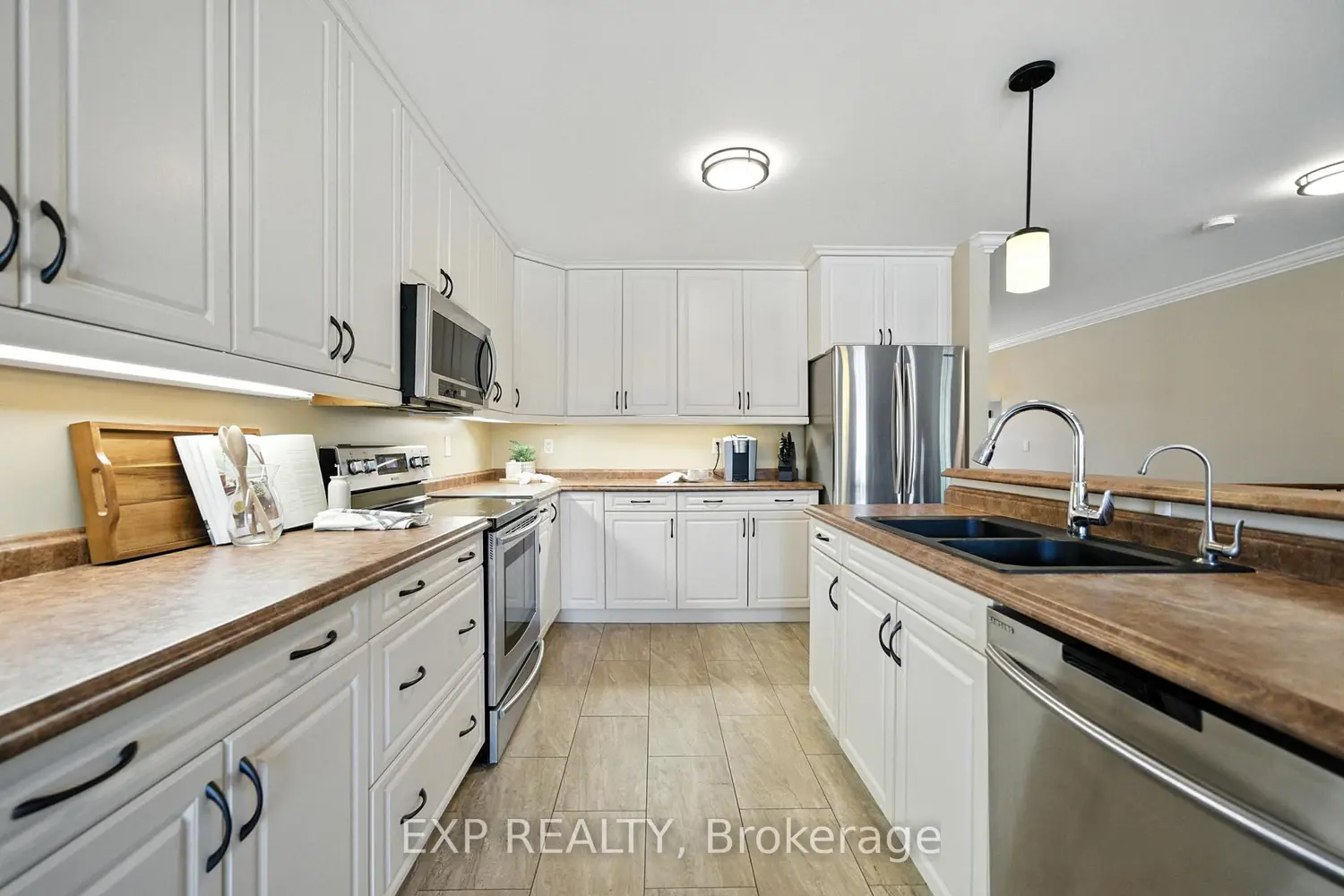 Additional image 7 of 6 Cortland Way