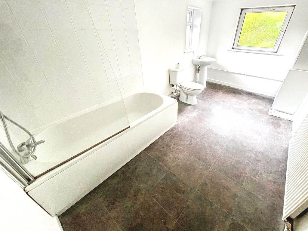 Additional image 4 of 2 bed terraced house to rentOak Street, Abertillery NP13
