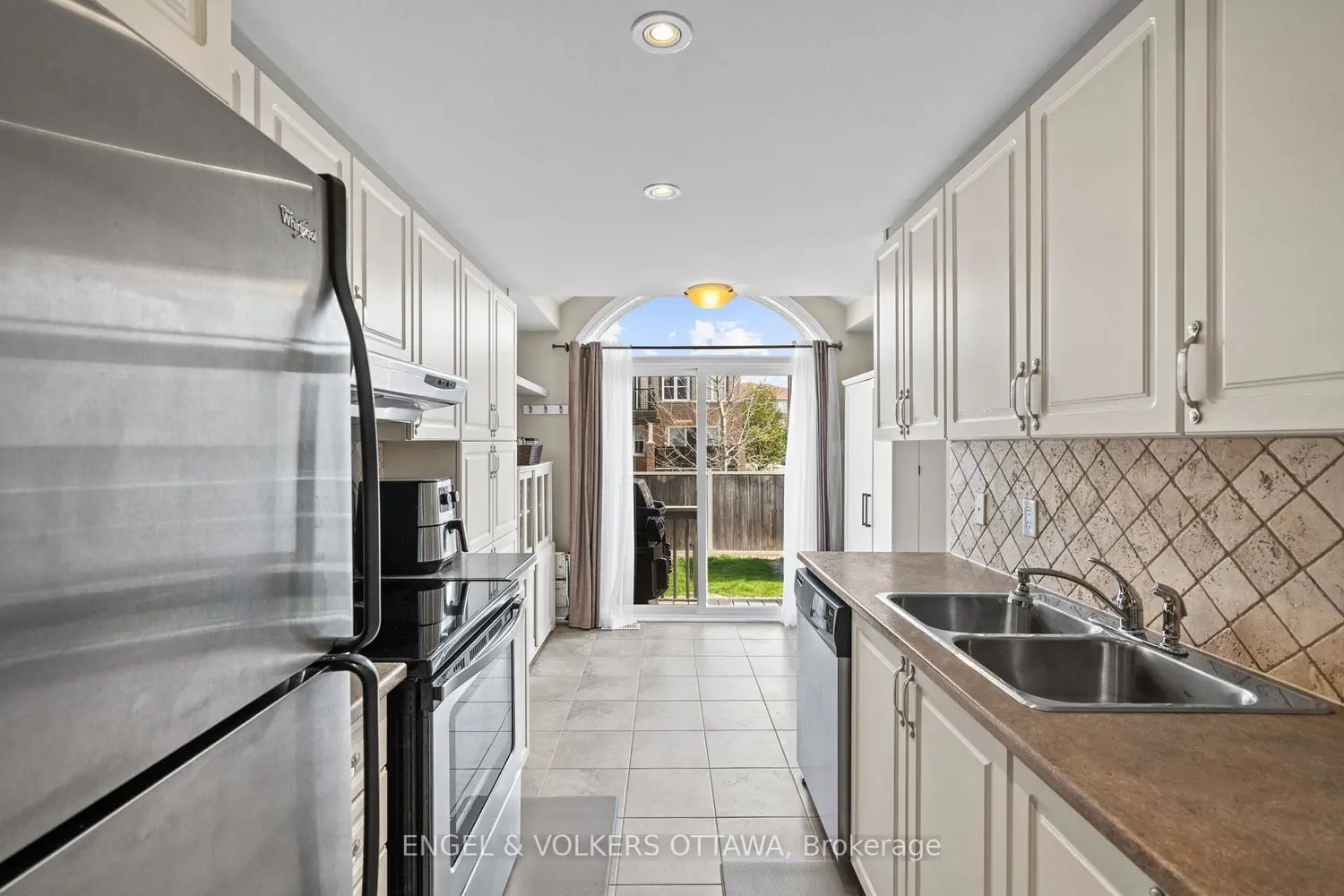 Additional image 5 of 107 Mancini Way