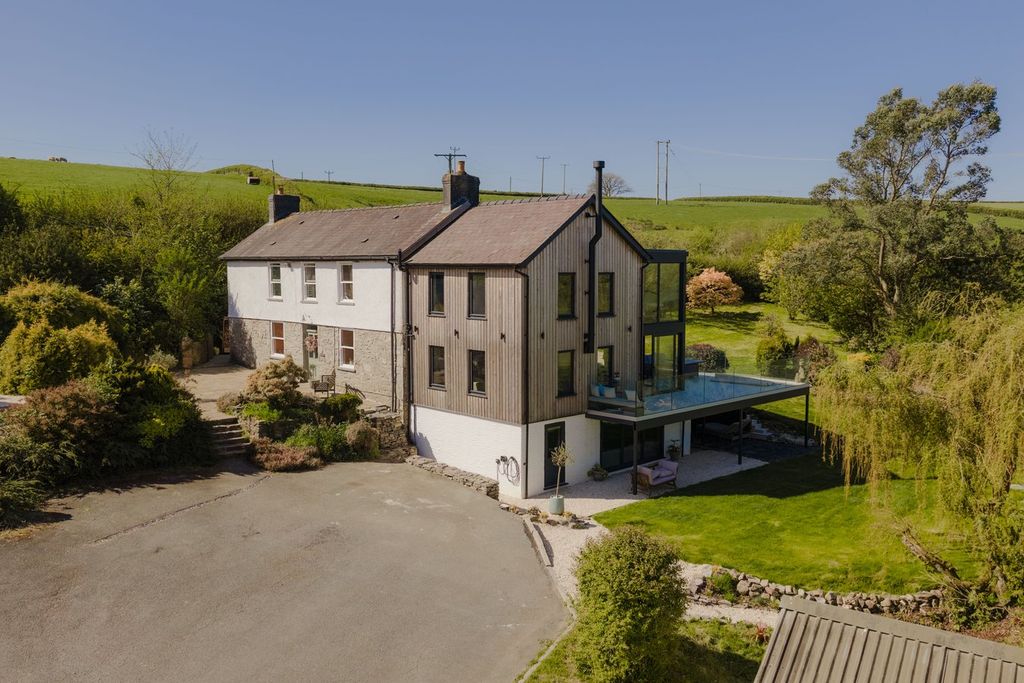 Additional image 2 of 4 bed detached house for saleLaugharne, Carmarthen SA33